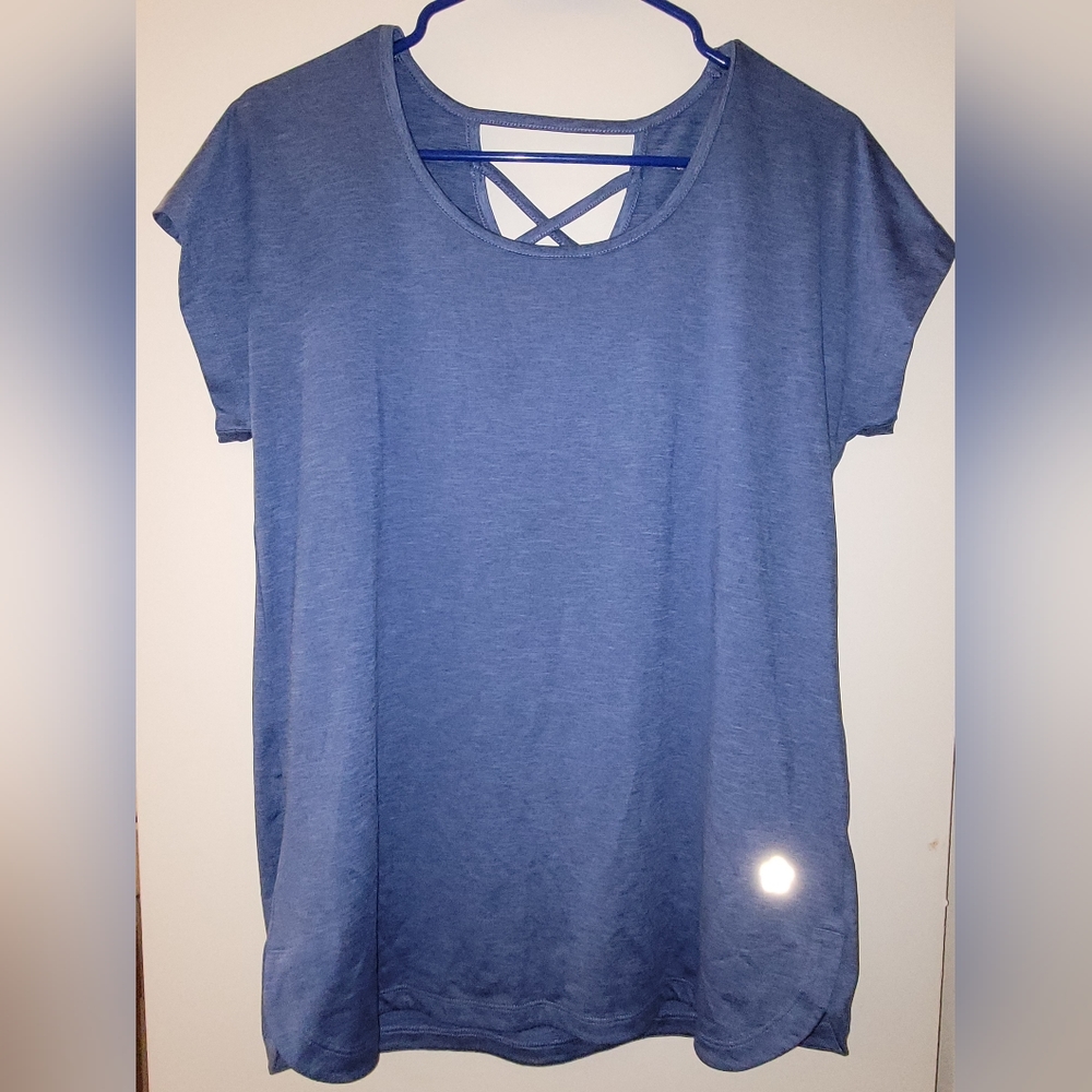 Womens blue workout shirt